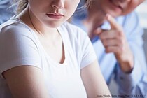 夫や彼氏からの「地味にムカつく一言」　相手を傷つける無意識な“マウント言葉”は…