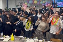 オフィス内で飲みダンス動画投稿した企業が「大学生ノリ」と炎上　同社代表は「日常の1コマ」とブレない姿勢