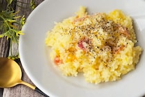 カップスープの素がたった4分で「本格リゾット」に変身　疲れた日に助かる時短レシピ