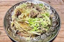 ヘルシーなのにたくさん食べられて満腹　「キャベツと春雨の炒め物」がやみつきになる