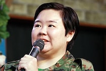 寝るときは、近くに「アレ」を置いて　やす子が呼びかけた“地震への備え”が参考になる