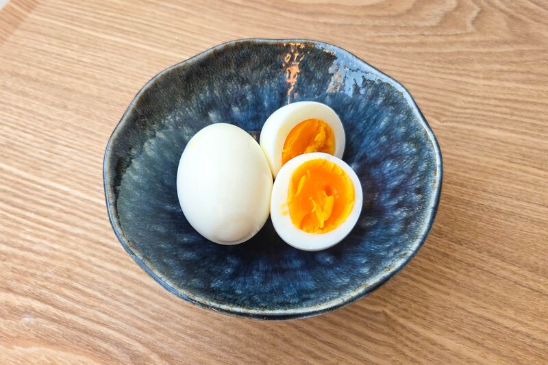 ゆで卵の殻むきが苦手な人、ダイソーの“コレ”使って　110円で「つるん」と剥ける快感