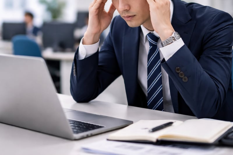 仕事はできるのに慕われない人の特徴　「不利になったときだけ…」