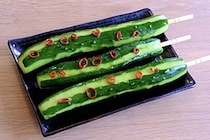 リュウジの「きゅうりの1本漬け」が最高　屋台の味を“調味料1つ”で自宅で再現