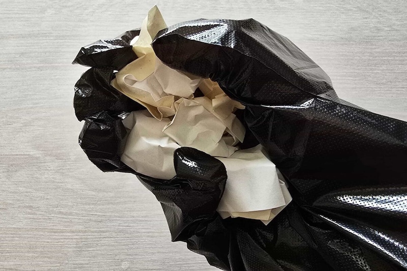 手袋型ゴミ袋・つかむ