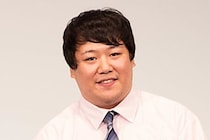 「1日薬7錠」ラランド・ニシダ、体の不調訴え…　ファンから驚きの声「50代くらいで死にそう」