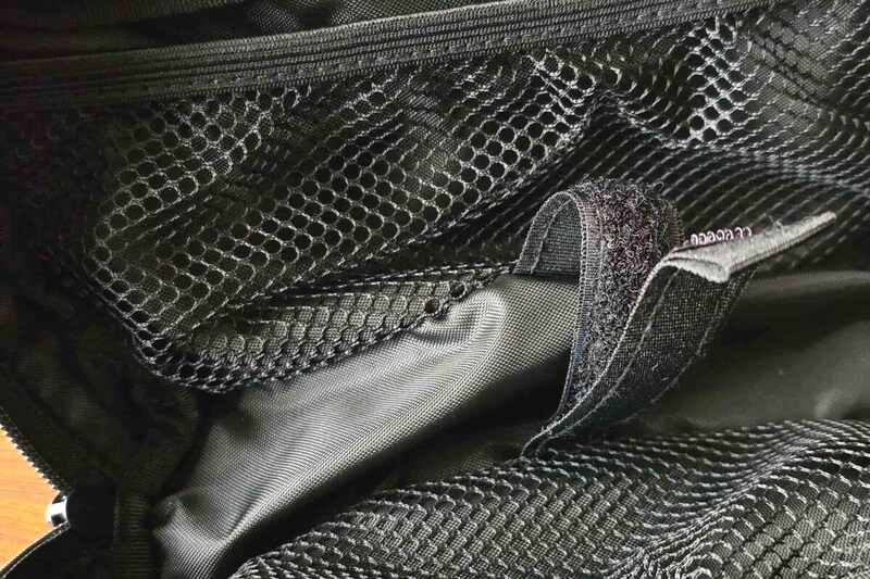 ポリエステルガジェットポーチ・マジックテープ