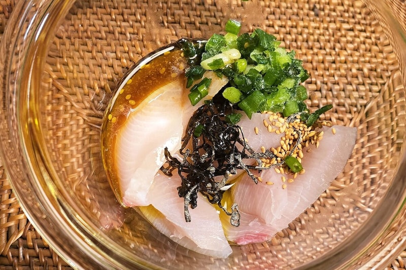 ブリの濃厚ダレ和え・ボウル