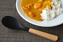 無印良品、カレーを食べるなら「このスプーン」一択　シリコーンで“皿洗いの絶望”から解放された