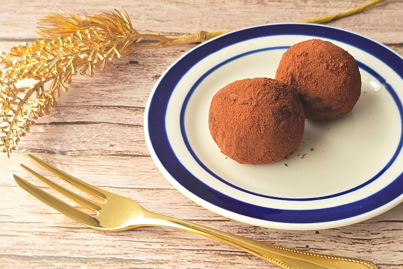 たった材料3つの「超濃厚トリュフチョコ」　混ぜて丸めるだけで簡単＆大満足