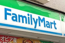 ファミマ社員が明かす「夏にピッタリの辛うま商品」はこれだ　1位はあの人気カップ麺