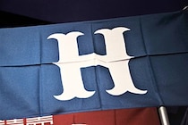 逮捕された広島・羽月隆太郎容疑者、昨年末のインスタが話題　「凄すぎる」「強いメンタル」