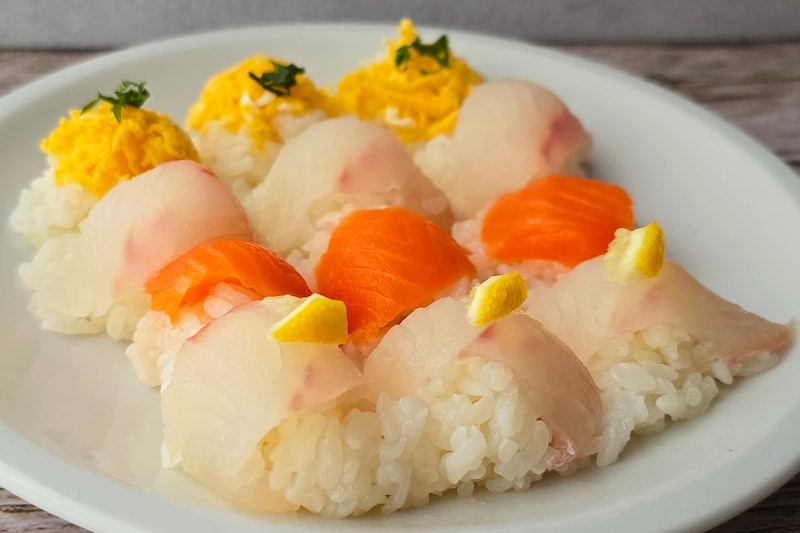 ひな祭りの「手まり寿司」は“コレ”で簡単に量産 アイデアが天才すぎる