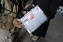 ヒートテックのパッケージは捨てないで…　“天才的すぎる”活用術に脱帽「これぞシンデレラフィット」