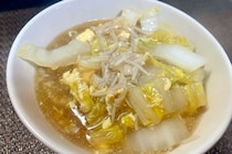 ロバート馬場、白菜とえのきの「家計救済スープ」がコスパ最強　1人前約50円