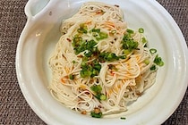 リュウジ氏の「塩油ぞうめん」が絶品でハマる　余ったそうめんは全部これで決まり