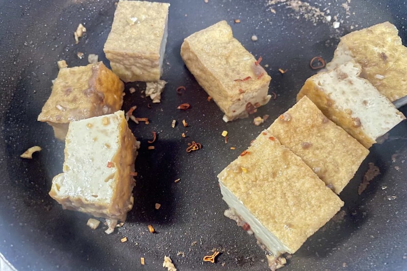 厚揚げペペロンチーノ