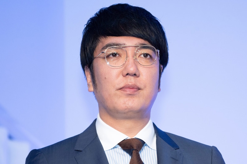 小木博明、妻に届いた“返金詐欺”メールで注意喚起 「LINEを銀行と紐付けさせようと…」