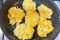 かっちゃんねるの「えのき豆腐焼き」はヘルシーなのに満足度が高い　混ぜて焼くだけで美味しすぎ