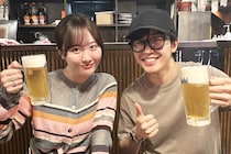 鈴木福と本田望結、ビールジョッキで乾杯する姿に反響　「時の流れが…」成長ぶりに驚きの声