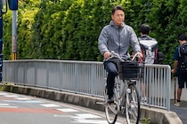 自転車の追い抜きはOKも…　今後起こりうる“最悪の状況”に「渋滞多発するぞ」早くも物議
