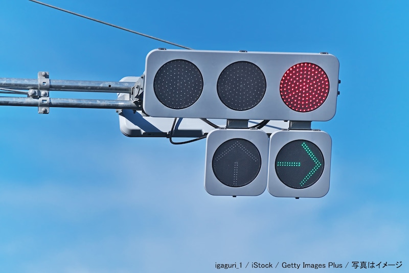 「二段階右折は知ってたけど…」信号みて渡ったはずが違反に？　“落とし穴”を自転車店が注意喚起