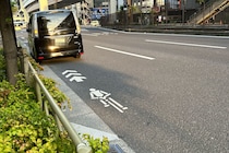 自転車のハンドサイン「合図不履行」が罰金5000円の対象に　「警察官は守ってる？」と疑問の声相次ぐ