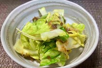春キャベツはこういう食べ方がいい…　ちぎってレンチンの「やみつき副菜」