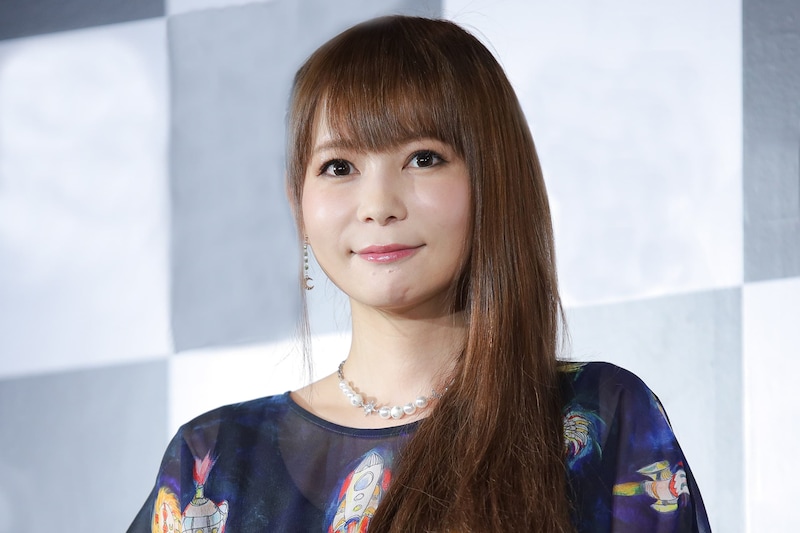 中川翔子、指輪抜けず“変色した指”をSNSにアップ　医療関係者「切断も考慮して緊急受診」