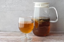 麦茶はもう沸かさない　電子レンジで作るHARIOのポットが“絶望”を救う