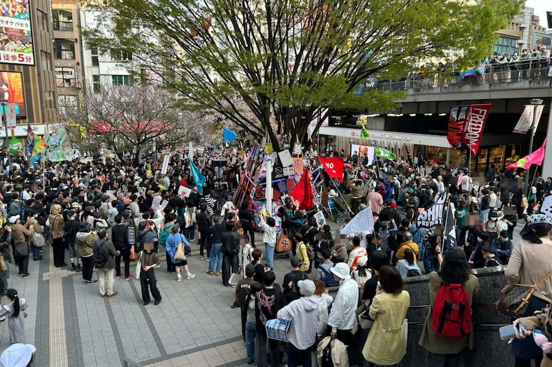 新宿・DROP BASS NOT BOMBS