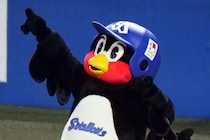 “最下位予想”のヤクルトがなぜ首位？　佐藤義則氏が指摘した「村上宗隆不在でも勝てる」納得の理由