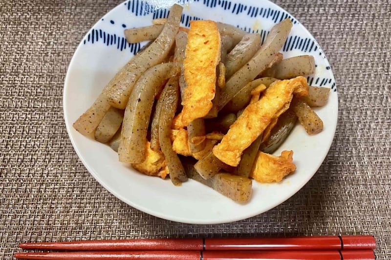 油揚げとこんにゃくの炒め