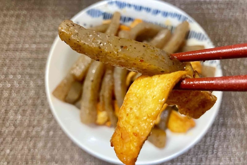 油揚げとこんにゃくの炒め