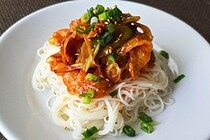 そうめんが余ってたらコレ　「韓国風ぶっかけレシピ」がスタミナ満点で激ウマ