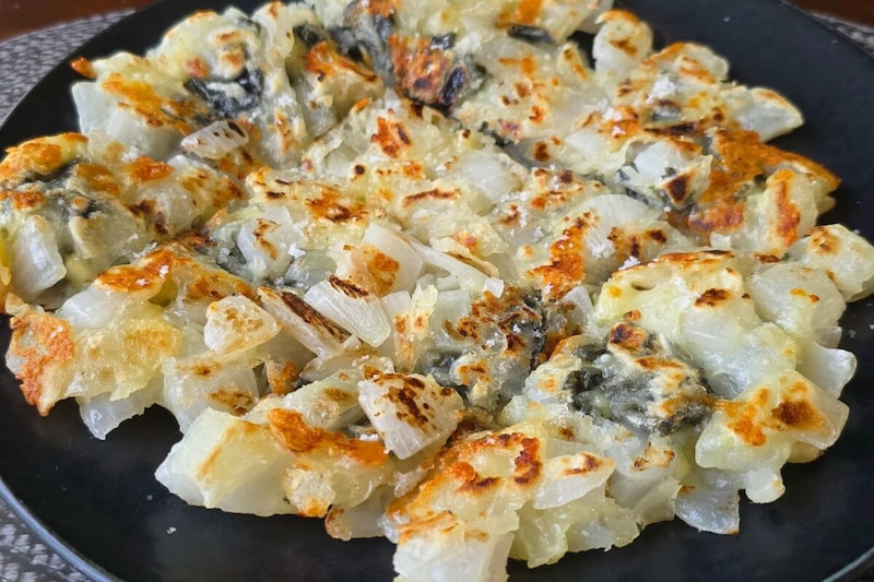 新玉ねぎと海苔のチーズ入りチヂミ