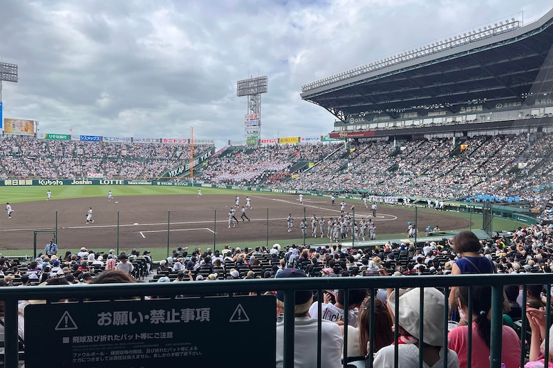 かつて“甲子園最強”とよばれていた高校　元プロ野球選手たちも納得「授業も昼までで…」
