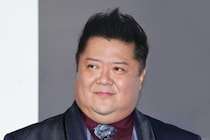 小杉竜一、機内で遭遇した芸人に“福岡行きの理由”聞かれ…　怪しい態度に「浮気しに行きますのん？」