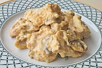 リュウジさんの「鶏むね肉のミルク煮」作ってみたら感動…　フランス料理の味わいに