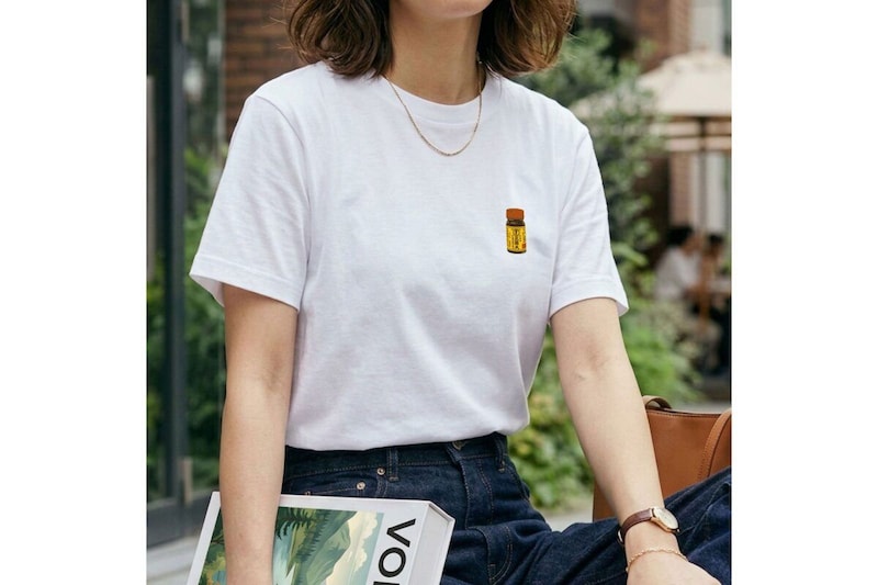 「正露丸」モチーフのTシャツ