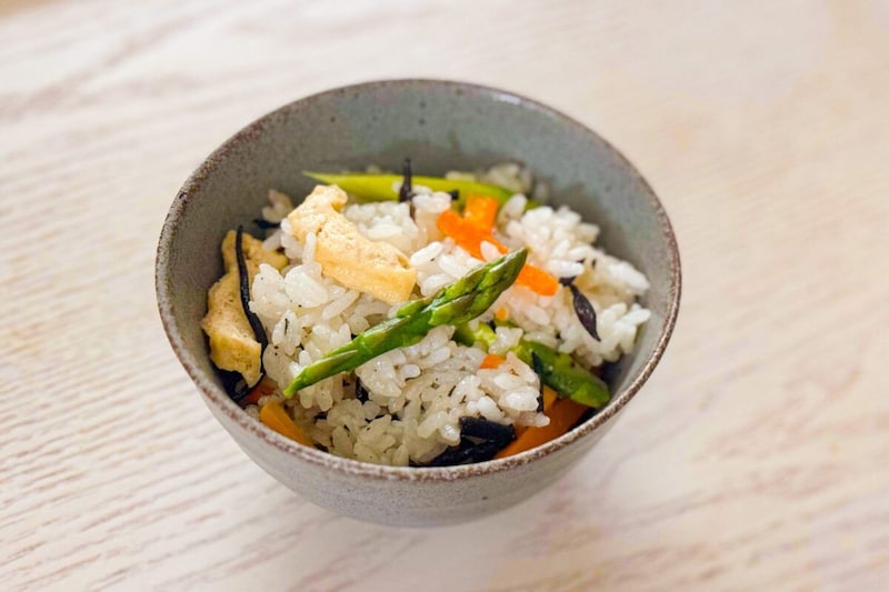 アスパラガスの炊き込みご飯
