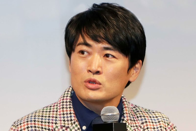 劇団ひとり、妻・大沢あかねの整形疑惑に言及 “否定の仕方”に反響「頑なに…」「好きすぎる」