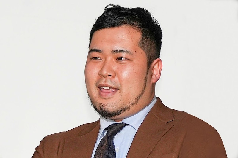 禁煙中の松井ケムリ、「シーシャじゃん！」タバコの代替物を発明　「いいね」「吸いたくなくなった」