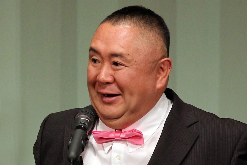 阿部慎之助前監督“逮捕速報”で騒然も… 松村邦洋がまさかの対応「今、巨人調子いいよ!」