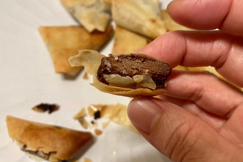 三角チョコパイ