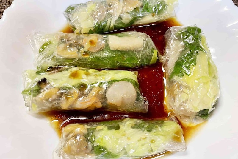 ぷるもちすぎる「蒸し餃子」がレンチンで完成　餃子の皮ではなくコレで作る