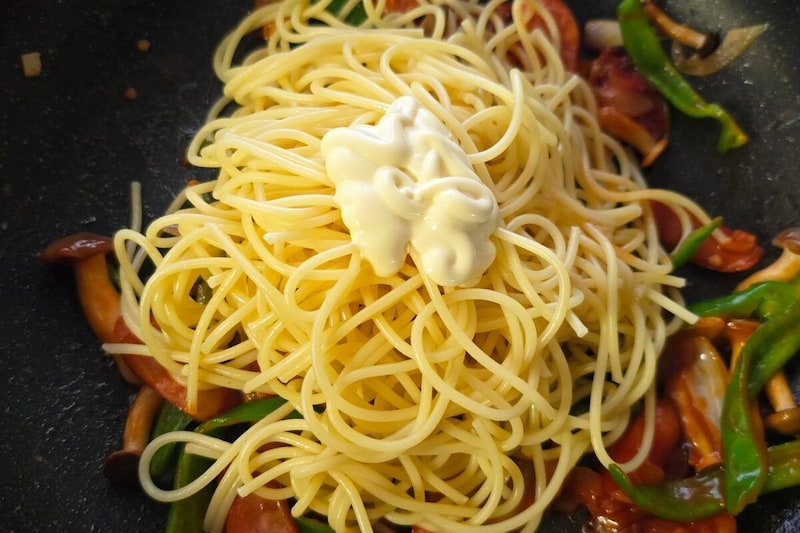 スパイシーナポリタン