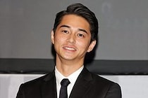 東出昌大が再婚、来年パパに　相手女性が明かした“好きなところ”に「そこなんだ…」