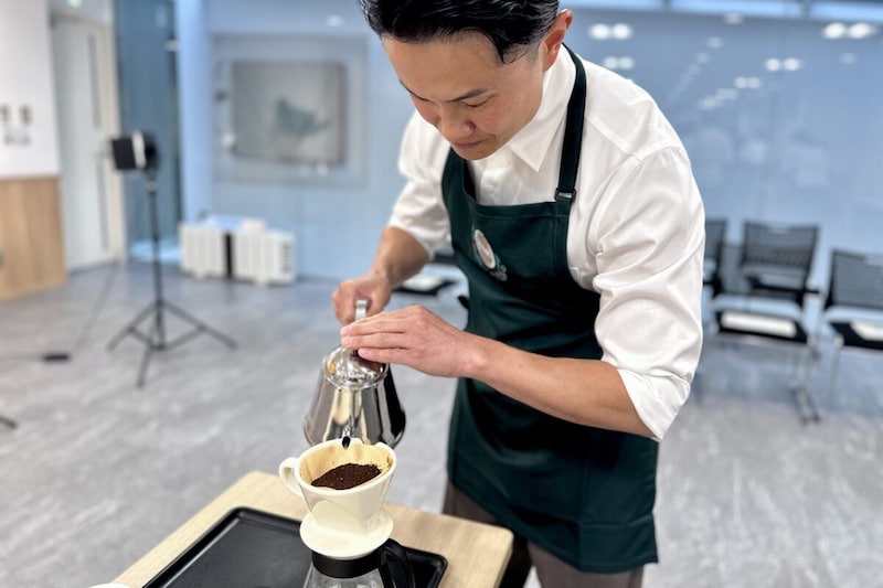 タリーズ　アイスコーヒー