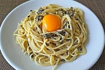 レンチンだけで作る爆うまパスタ　暑くて料理したくない日はコレで決まり